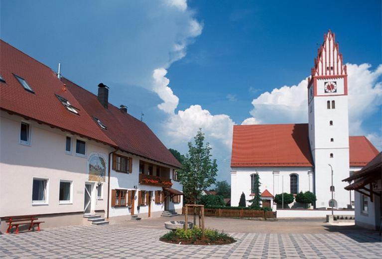 Gastehaus Kirchenbauerhof Guest House Bubesheim Bagian luar foto